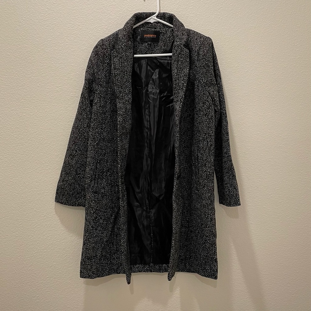 AMBIENCE OUTER WEAR. SIZE: SMALL
